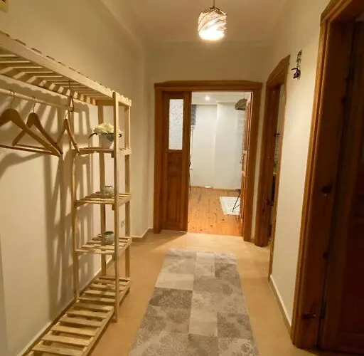 Merkezde Denize 100mt 2+1 Алания